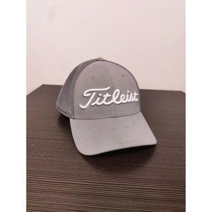 Titleist Men's Golf Cog Hill gray/ White cap hat size S/M